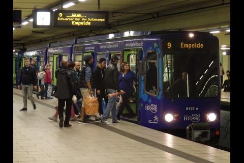 tn_de-hannover-tram-underground.jpg